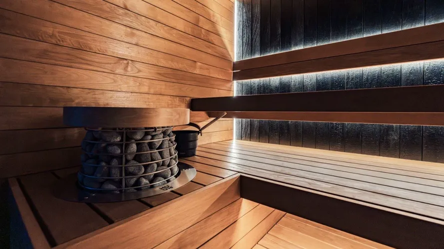 Cover for Meta Ads for a Hot Tub and Sauna Store: 13x ROAS